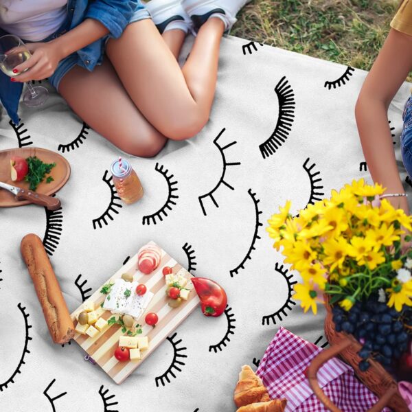 Beauty Cartoon Charming Eyelash Sofa Blanket - Image 3