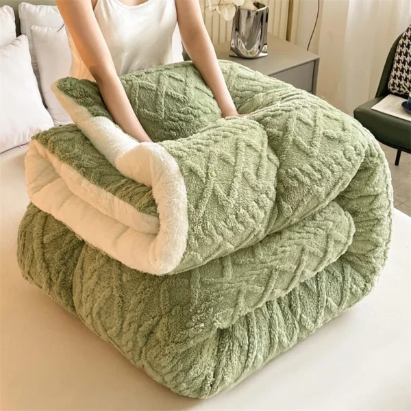 High End Artificial Lamb Cashmere Super Soft  Thickened Warm Blankets - Image 3