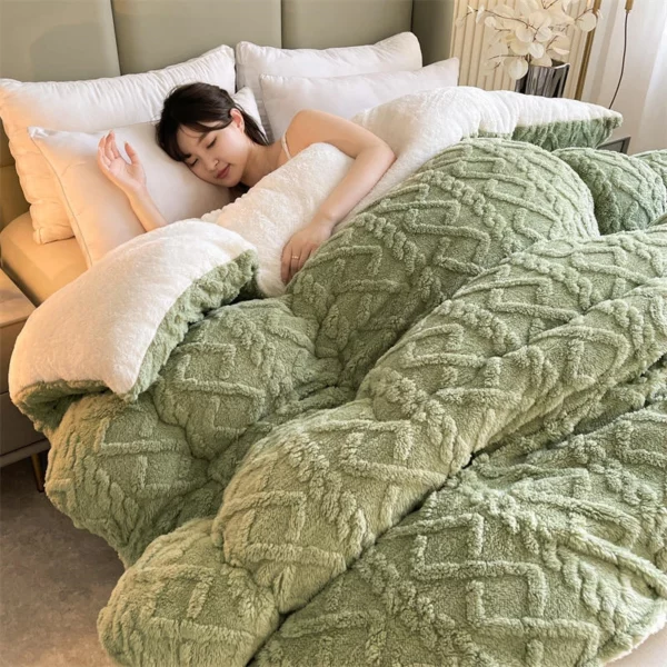 High End Artificial Lamb Cashmere Super Soft  Thickened Warm Blankets - Image 6