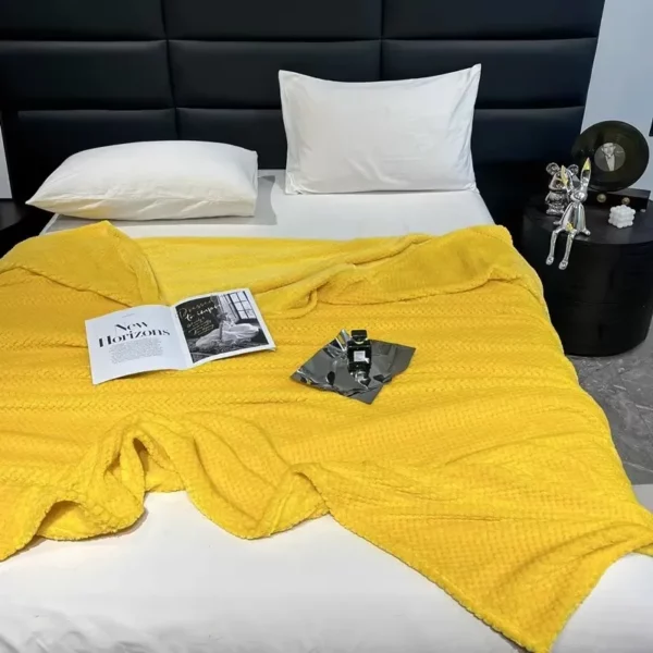 Solid Colour Pineapple Lattice Throw Sofa Blanket - Image 2