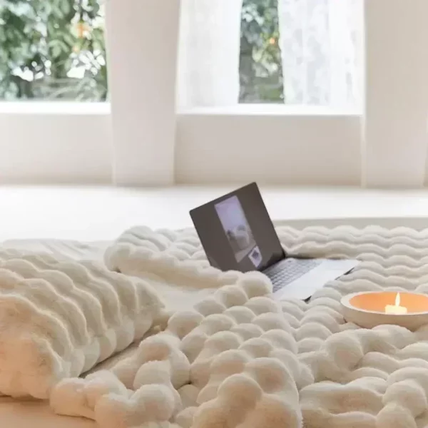 Warm Tuscan Imitation Fur Super Soft Blanket - Image 4