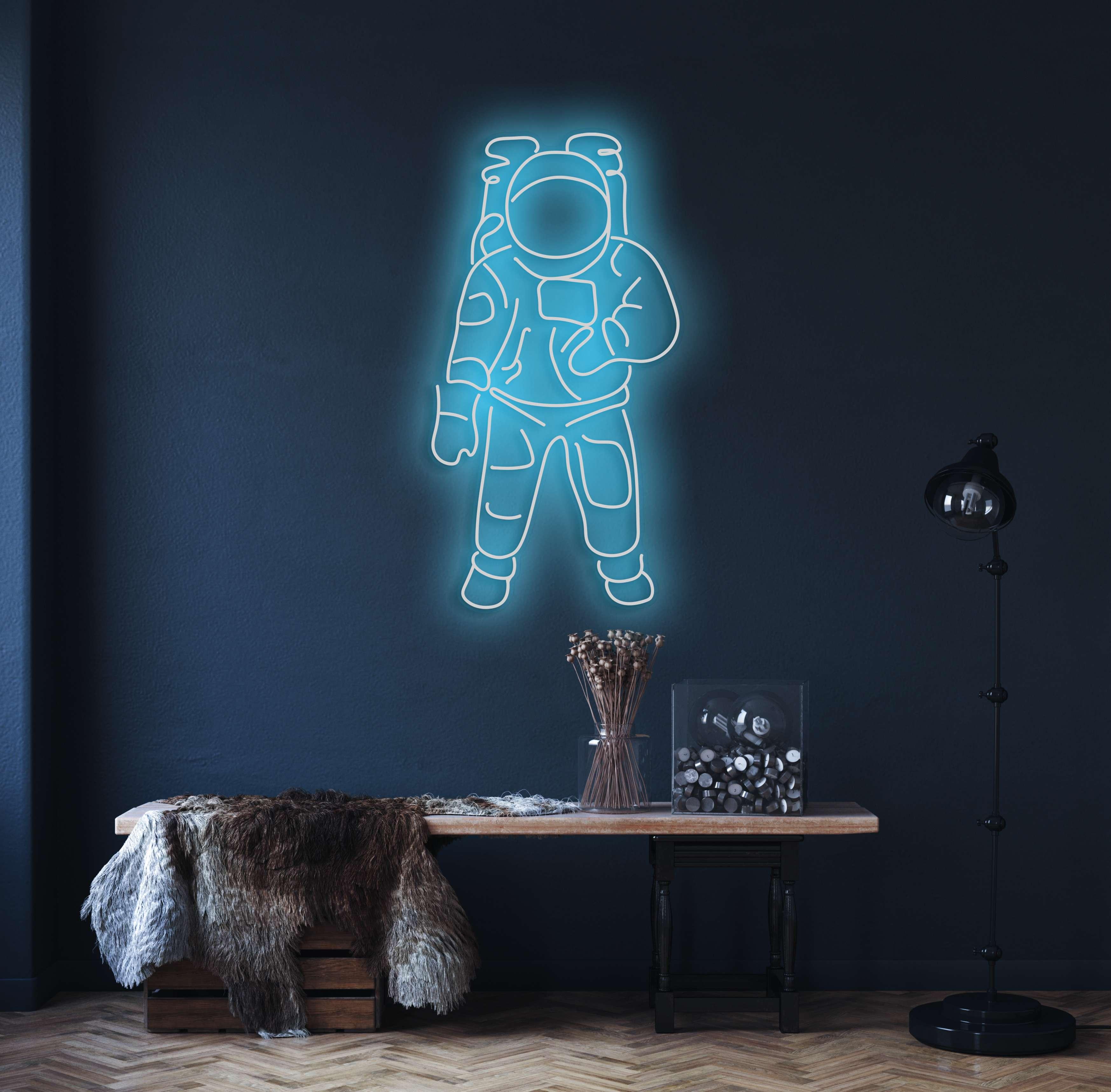 Astronaut Neon Sign - Image 6