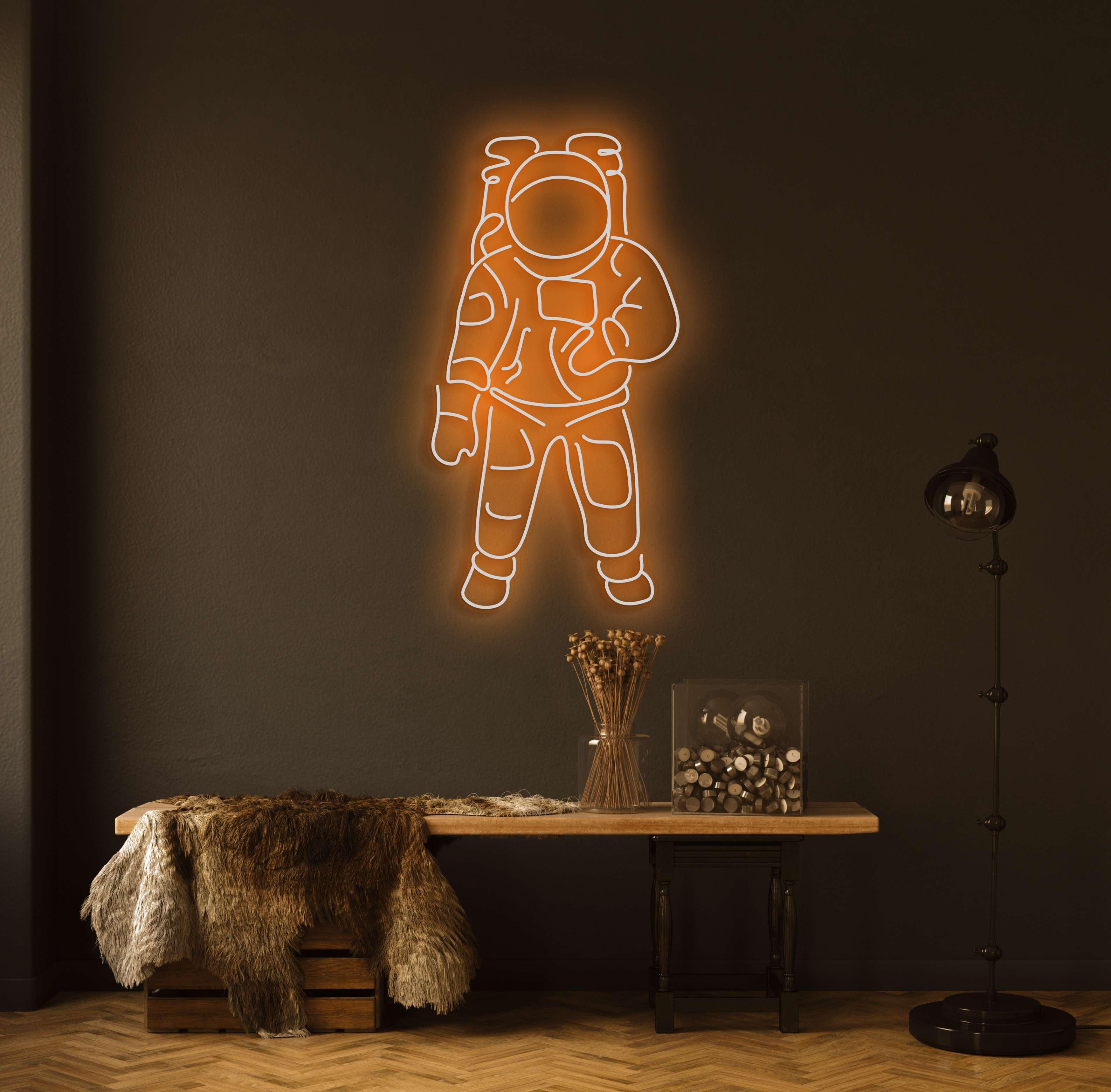 Astronaut Neon Sign - Image 7