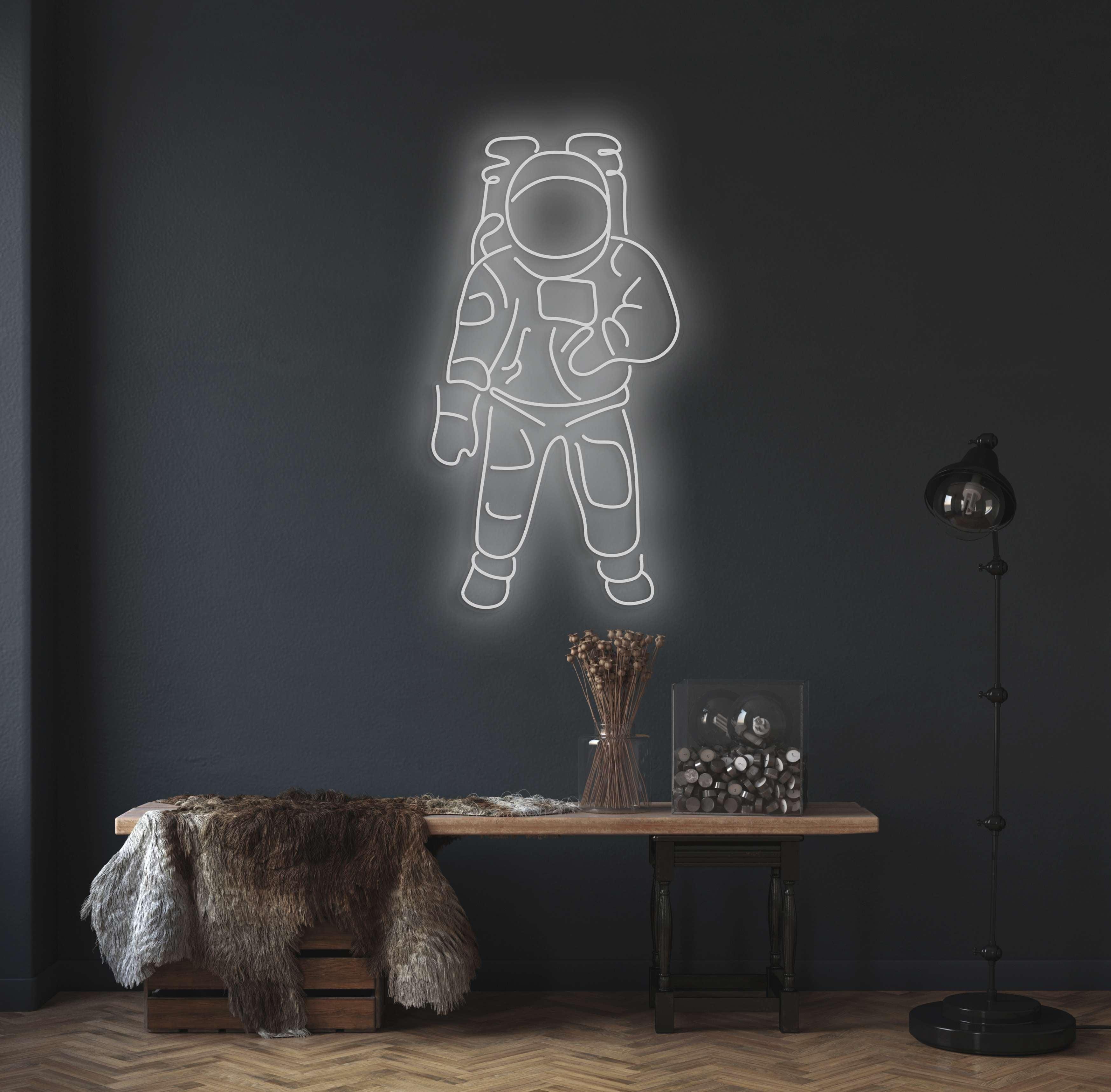 Astronaut Neon Sign - Image 10